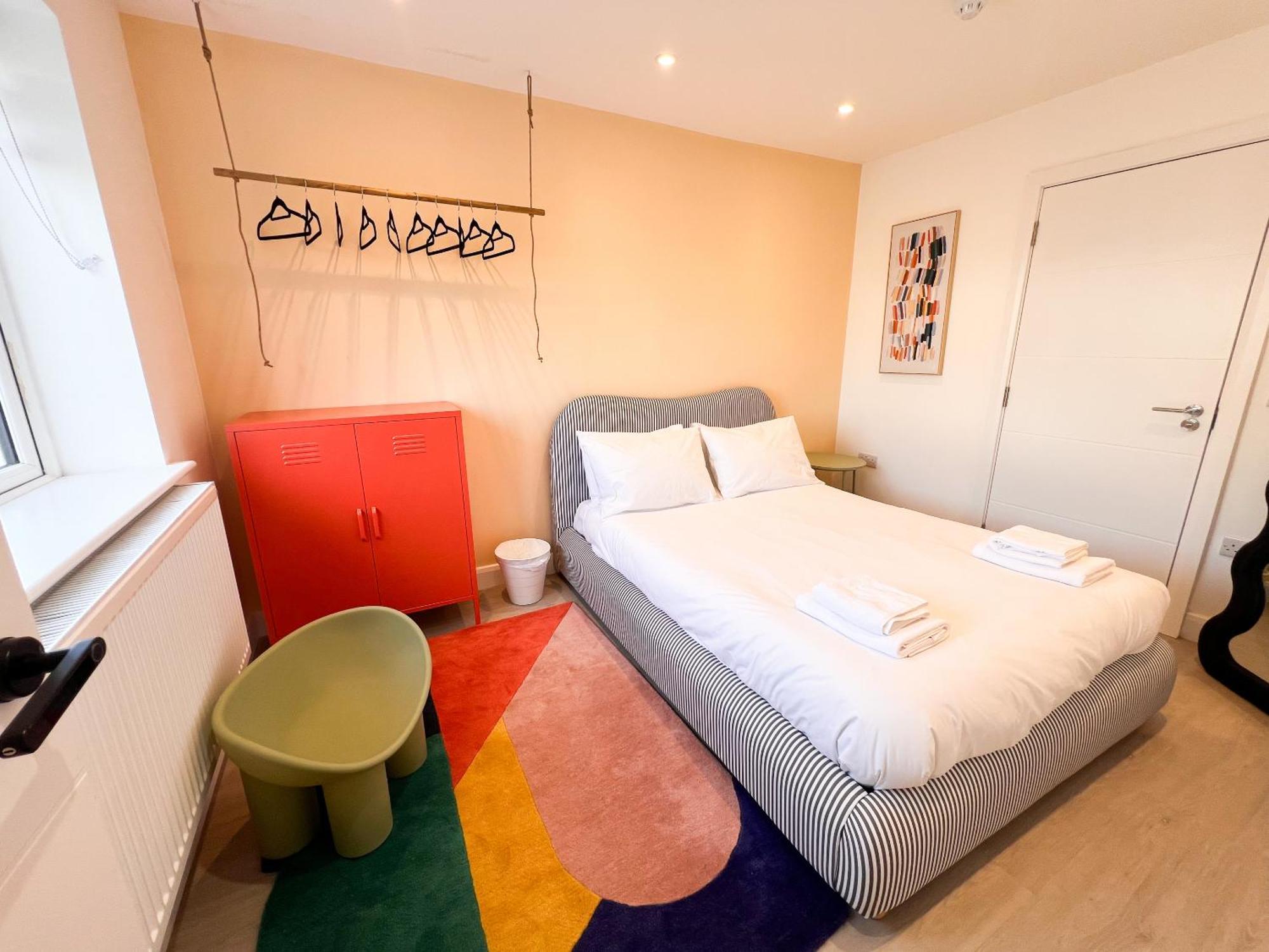 Zozy Clitterhouse Hotel ลอนดอน ภายนอก รูปภาพ